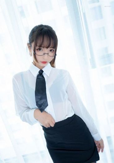 本剑仙绝不吃软饭漫画