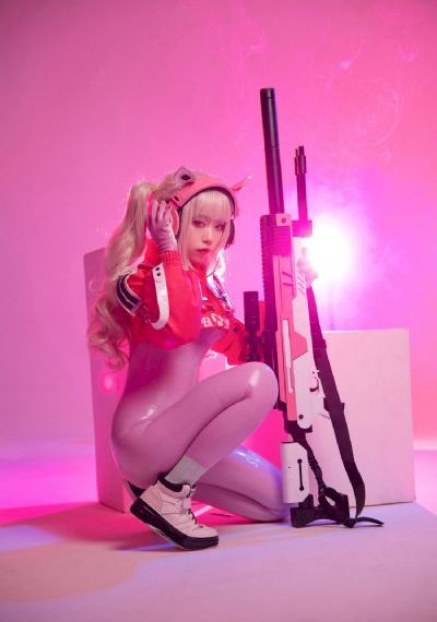 漂亮女房东3伦理