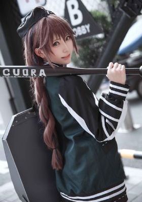 迷人的妻子