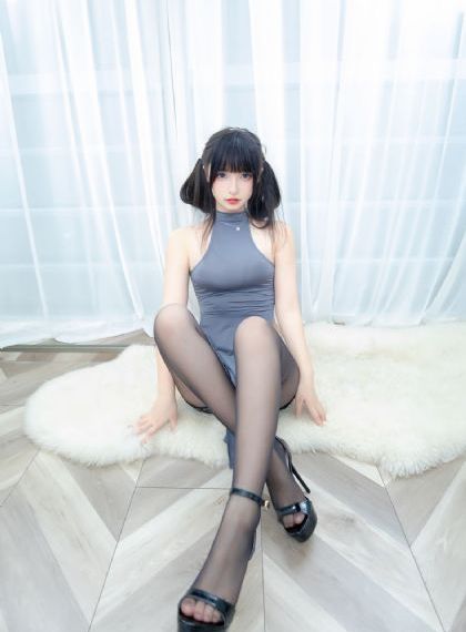 我是娇小魅魔的仆人