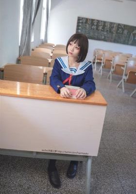 伊人免费在线