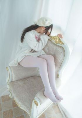 手指挑弄花蒂gl