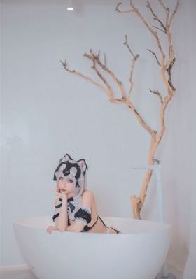 舌头伸进去的我好爽男男